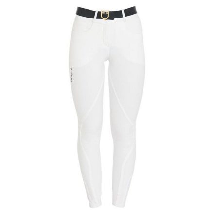 Pantaloni damă din material tehnic.